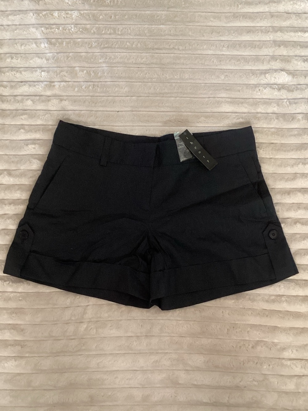 Theory Black Tailored Cuffed Women's Shorts